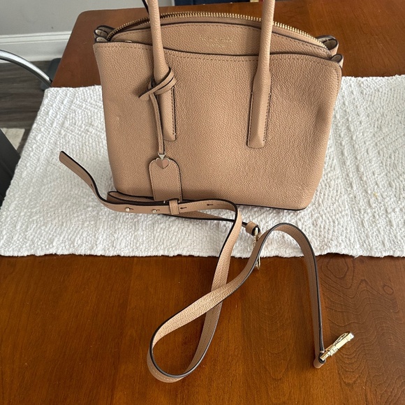 Kate Spade structured Handbage - Picture 2 of 3